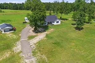 927 Aggie Ave, Livingston, TX 77351 - Photo 46