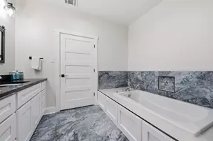 927 Aggie Ave, Livingston, TX 77351 - Photo 28