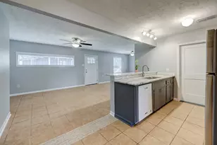 5013 Verdome Ln, Houston, TX 77092 - Photo 10