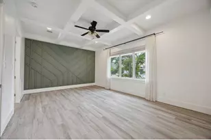 1208 Welch St, Houston, TX 77006 - Photo 4