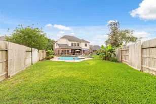 13643 Schumann Trail, Sugar Land, TX 77498 - Photo 40