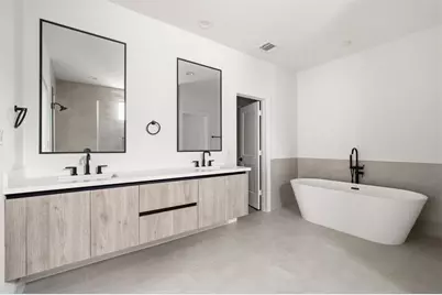 107 Tolima Dove Street, Houston, TX 77018 - Photo 20