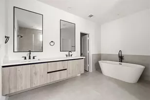 107 Tolima Dove St, Houston, TX 77018 - Photo 20