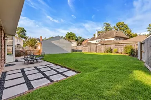 7914 Hickory Mill Ct, Houston, TX 77095 - Photo 32