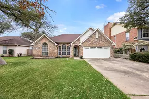 12624 Twisted Briar Ln, Austin, TX 78729 - Photo 2