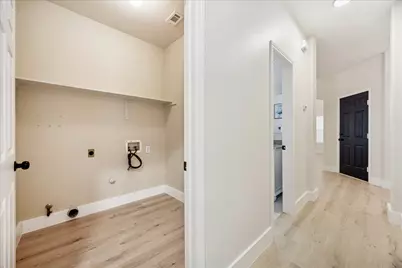 12624 Twisted Briar Lane, Austin, TX 78729 - Photo 32