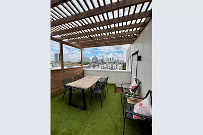 3218 Crawford Street, Houston, TX 77004 - Photo 2