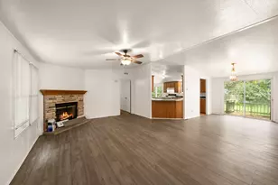 16495 Taurus Ct, Conroe, TX 77306 - Photo 2