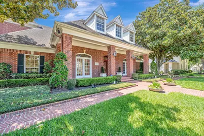 2203 Pineloch Drive, Houston, TX 77062 - Photo 2