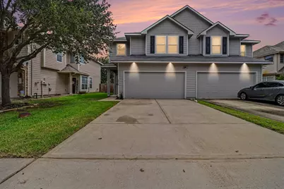 316 Brandy Ridge Lane Lane, Dickinson, TX 77539 - Photo 1