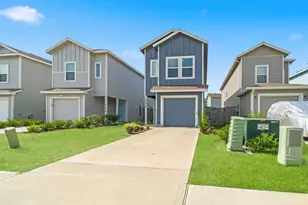 21414 Carosella Dr, New Caney, TX 77357 - Photo 2