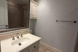 1315 Whispering Pines Dr, Houston, TX 77055 - Photo 28