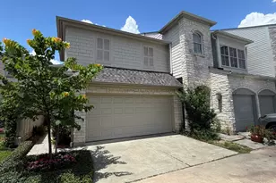 1315 Whispering Pines Dr, Houston, TX 77055 - Photo 1