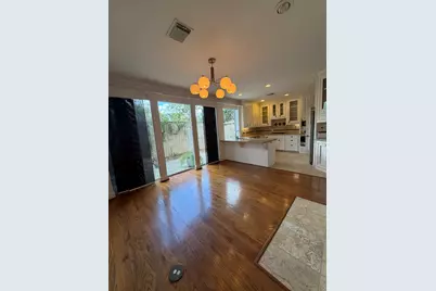 1315 Whispering Pines Drive, Houston, TX 77055 - Photo 10