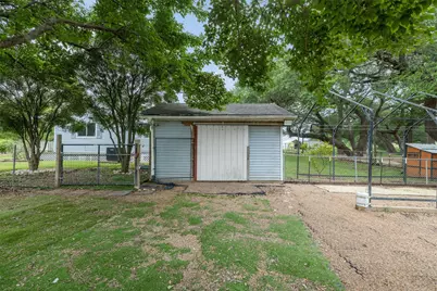 5030 Frenzel Road, Round Top, TX 78954 - Photo 18