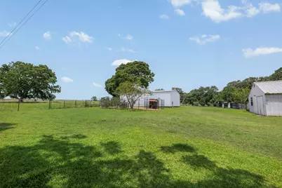 5030 Frenzel Road, Round Top, TX 78954 - Photo 16