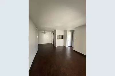 7200 Clarewood Drive #1011, Houston, TX 77036 - Photo 6