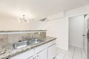 1902 Avenue B, Katy, TX 77493 - Photo 8