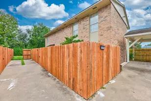 1902 Avenue B, Katy, TX 77493 - Photo 22
