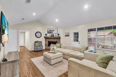 13860 Ventura Road, Willis, TX 77318 - Photo 6