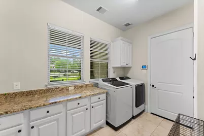 5006 Newport Court, Spring, TX 77386 - Photo 12