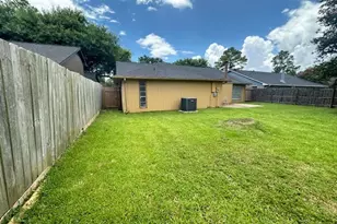 3315 Honey Creek Dr, Houston, TX 77082 - Photo 8