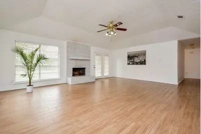 3315 Honey Creek Drive, Houston, TX 77082 - Photo 28