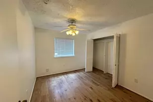 3315 Honey Creek Dr, Houston, TX 77082 - Photo 14