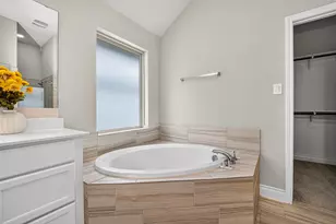 2232 Blackhawk Ridge Ln, Manvel, TX 77578 - Photo 26