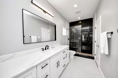 410 E 41st Street, Houston, TX 77022 - Photo 42