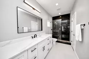 410 E 41st St, Houston, TX 77022 - Photo 42