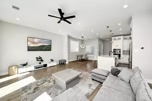 410 E 41st St, Houston, TX 77022 - Photo 14