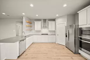 2823 Kennet Manor Dr, Houston, TX 77047 - Photo 16