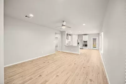 2823 Kennet Manor Drive, Houston, TX 77047 - Photo 6