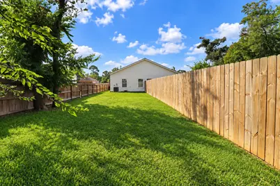 4709 Ireland Street #B, Houston, TX 77016 - Photo 10