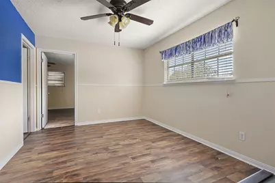 1705 20th Avenue N, Texas City, TX 77590 - Photo 18
