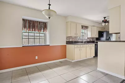 1705 20th Avenue N, Texas City, TX 77590 - Photo 12
