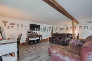 601 N Resident St, Wharton, TX 77488 - Photo 8