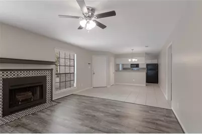 2401 Sycamore Avenue #C2, Huntsville, TX 77340 - Photo 8