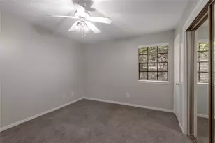 2401 Sycamore Ave, Huntsville, TX 77340 - Photo 20