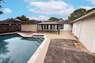 14923 Aspen Hills Dr, Houston, TX 77062 - Photo 24