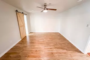 14923 Aspen Hills Dr, Houston, TX 77062 - Photo 4