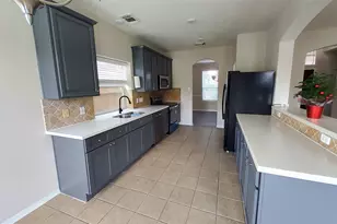 2906 Humble Dr, Manvel, TX 77578 - Photo 8