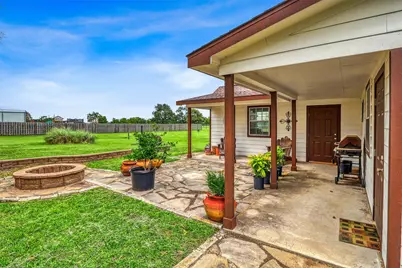 3026 Dees Circle, Sealy, TX 77474 - Photo 32