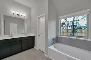 322 Highland Bayou Dr, Conroe, TX 77304 - Photo 16