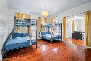 1919 Rosenberg St, Galveston, TX 77550 - Photo 30