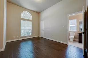 5810 Emmit Creek Ln, Sugar Land, TX 77479 - Photo 10