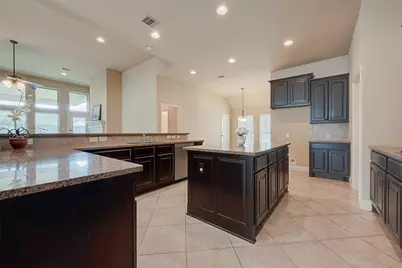 5810 Emmit Creek Lane, Sugar Land, TX 77479 - Photo 20