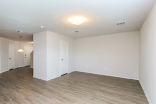21819 King Hts Ln, Houston, TX 77073 - Photo 6