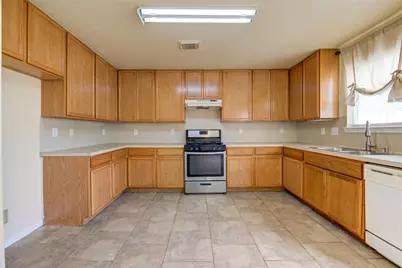 6422 Mildenhall Court, Houston, TX 77084 - Photo 14